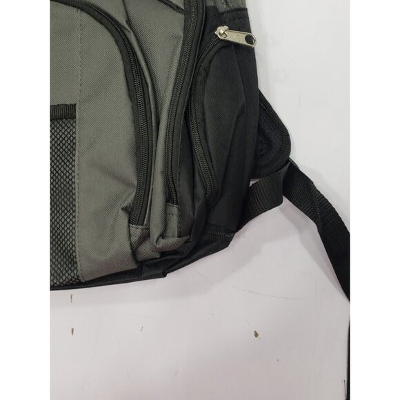 Everest Backpack With Front Mesh Pocket Comfortable Y Design Shoulder Straps - Picture 5 of 16